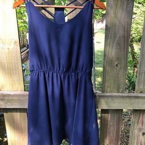 Navy blue strappy summer dress! 💙